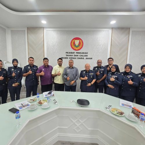 KUNJUNGAN HORMAT DAN LAWATAN KERJA BAHAGIAN PENGUATKUASAAN, JABATAN KASTAM DIRAJA MALAYSIA (JKDM) KE PEJABAT TANAH DAN GALIAN NEGERI KEDAH
