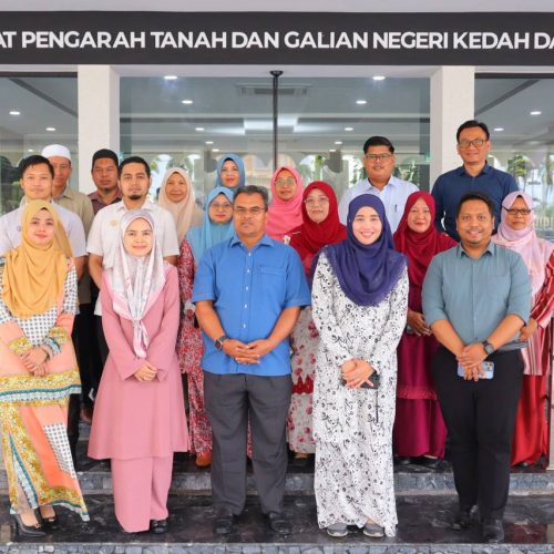 MAJLIS PENGHARGAAN BUAT 9 STAF PTG KEDAH YANG BERTUKAR JABATAN
